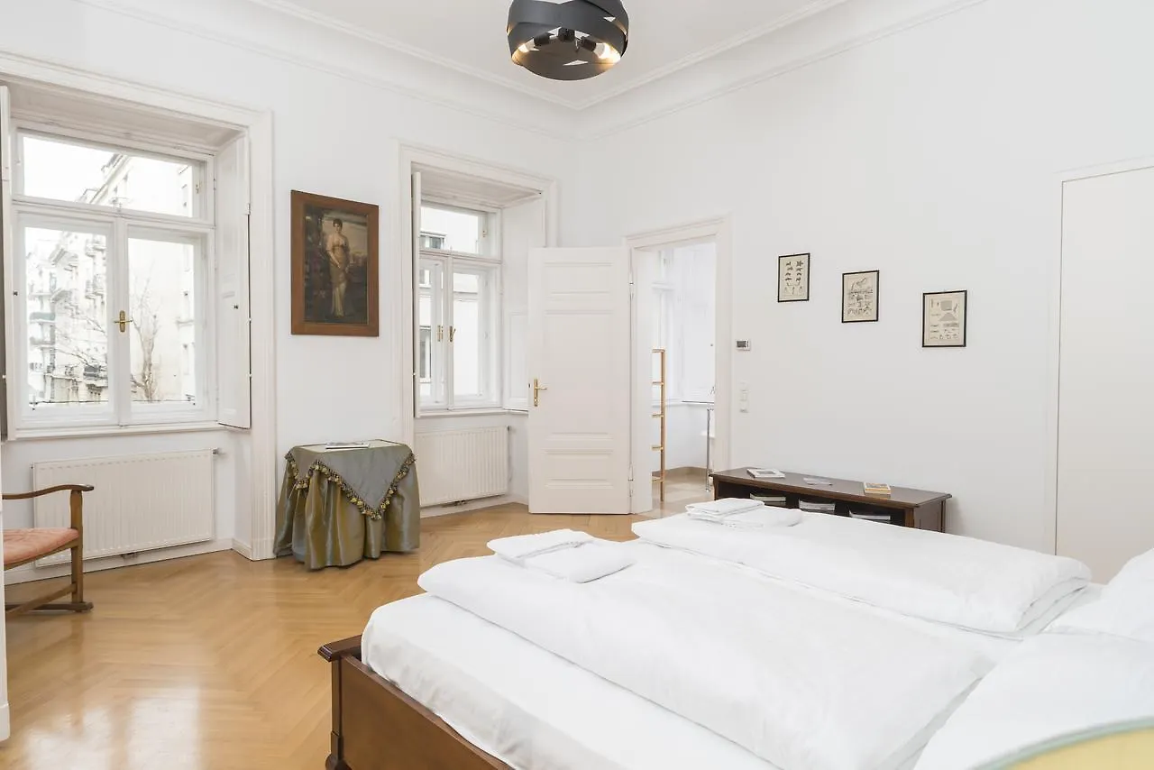 Apartment Palais Kronprinz Rudolf By Welcome2Vienna
